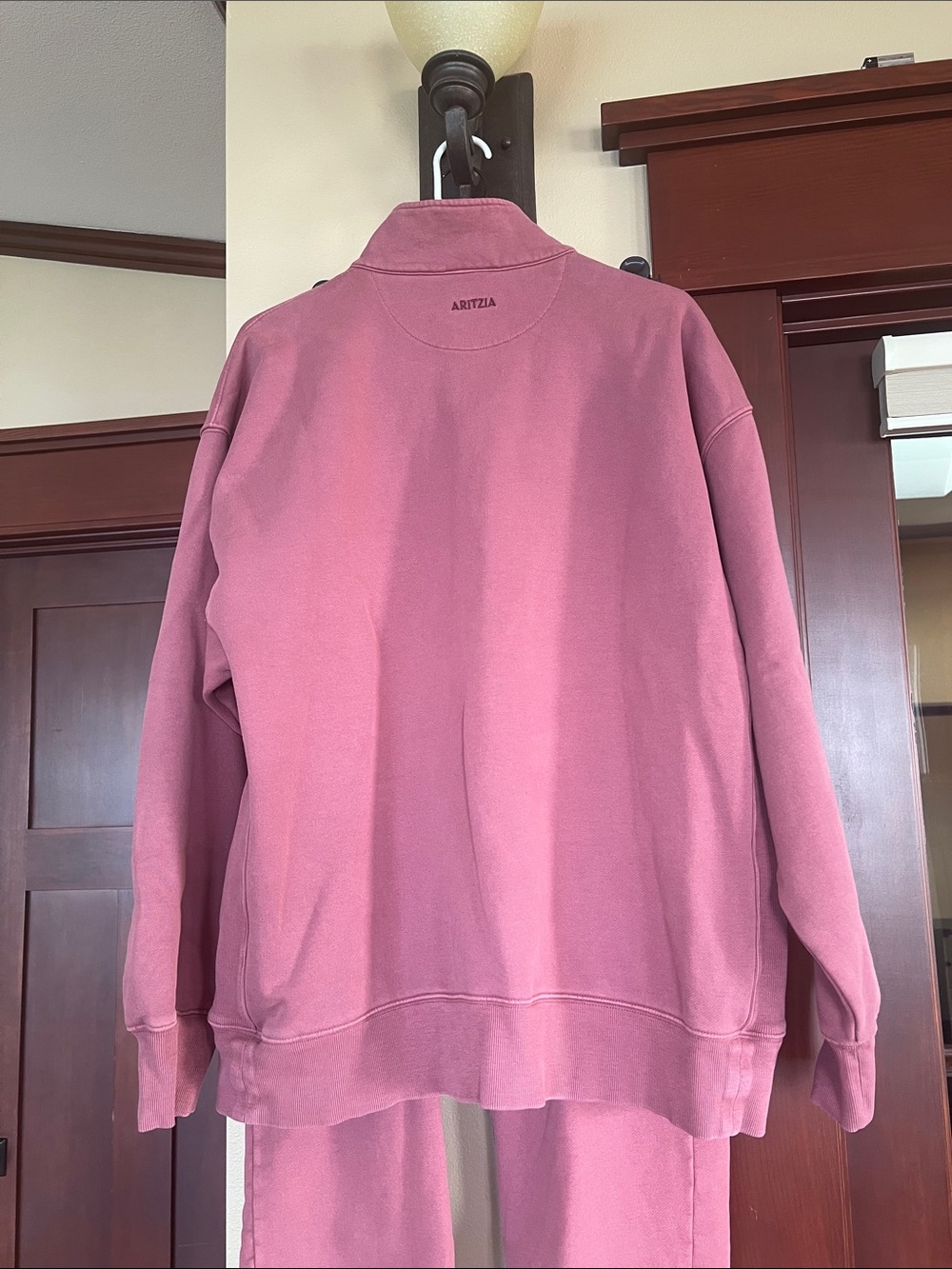 Aritzia boyfriend half zip sweatshirt - Picture 6 of 10